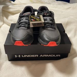 Under Armour Women’s Brand New in Box Sneakers. Size 8.5